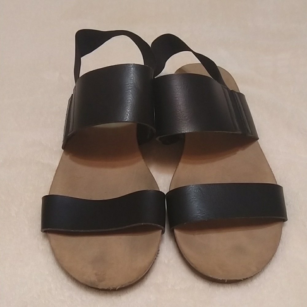 Black sandals